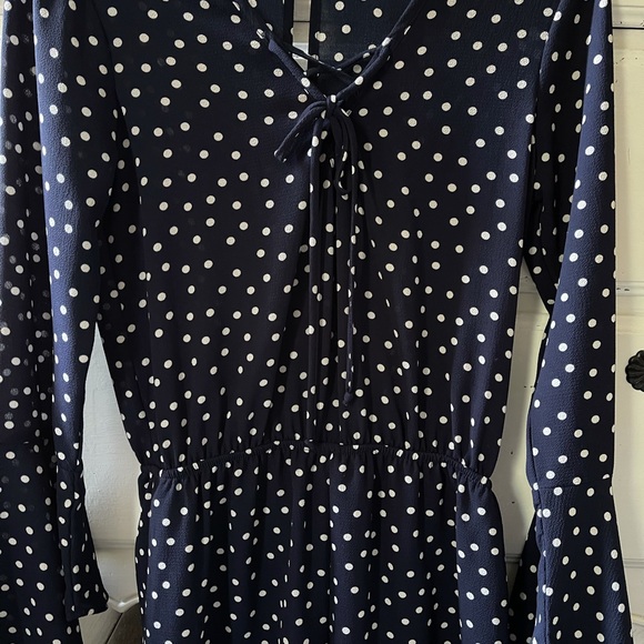 Gorgeous jumper in navy w polka dots! - Picture 3 of 3